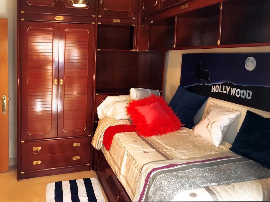 Bookingham ★Apartaments & Suites Madrid Exterior foto