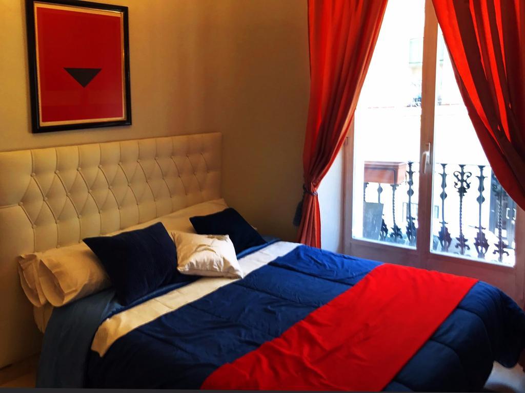 Bookingham ★Apartaments & Suites Madrid Exterior foto